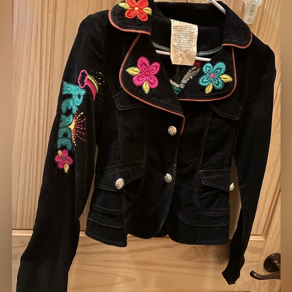 Vintage Y2K Miss Me Black Jacket w/ Colorful Floral Embroidery boho size small - Picture 1 of 6